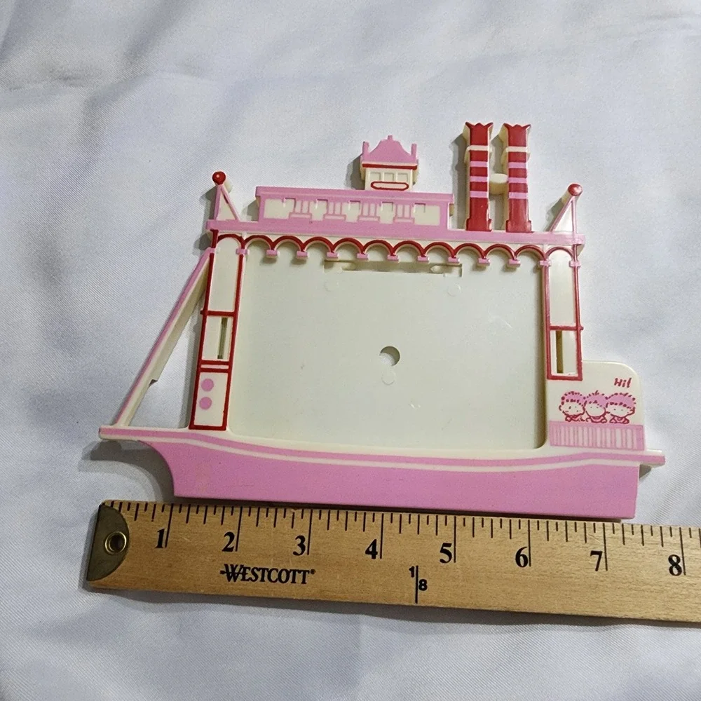 Vintage Pink Steamboat Riverboat Plastic Picture Frame Kawaii Retro Decor